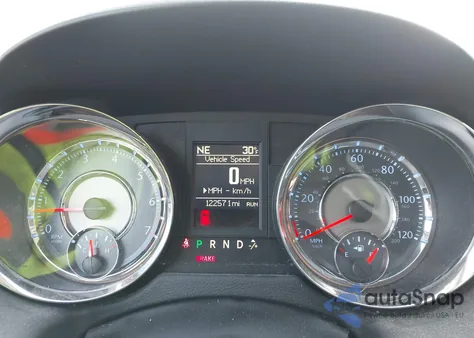 2016 Chrysler Town & Country Touring z USA, uszkodzony, nr VIN 2C4RC1BG6GR198744